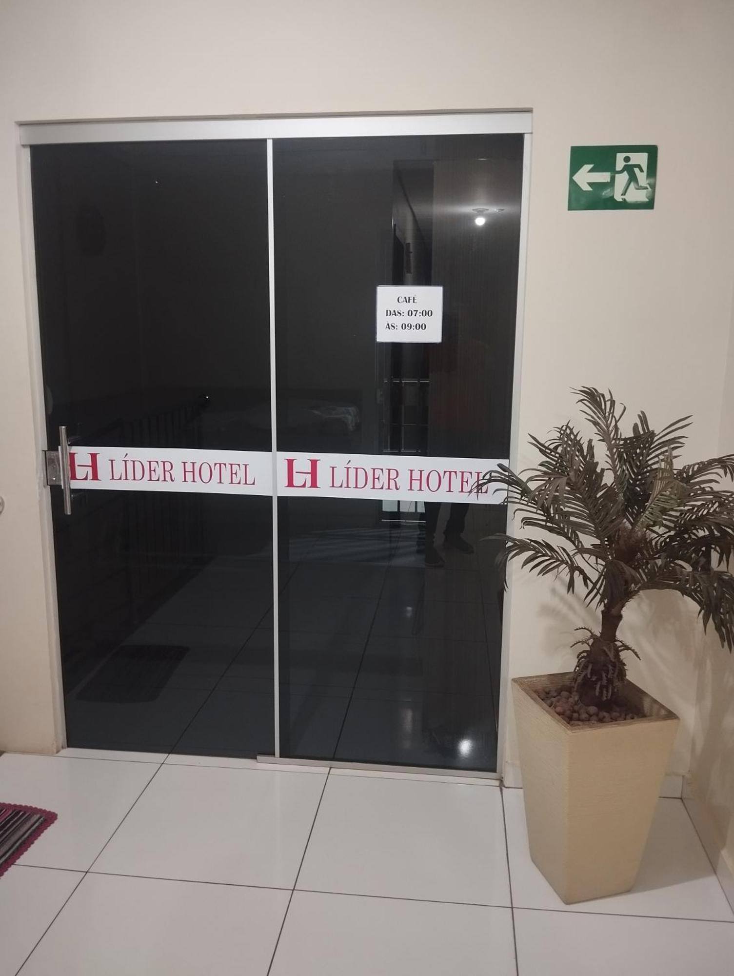 גויאניה Lider Hotel מראה חיצוני תמונה